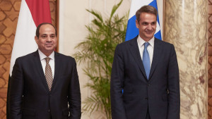 Επικοινωνία Μητσοτάκη με Σίσι: Στο επίκεντρο Γάζα, Λιβύη Μεταναστευτικό και Μονή Σινά