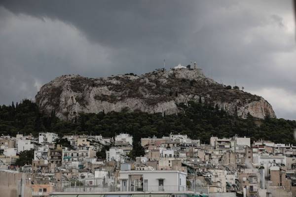 Αλλάζει το σκηνικό του καιρού- Αυξημένοι άνεμοι κατά τόπους