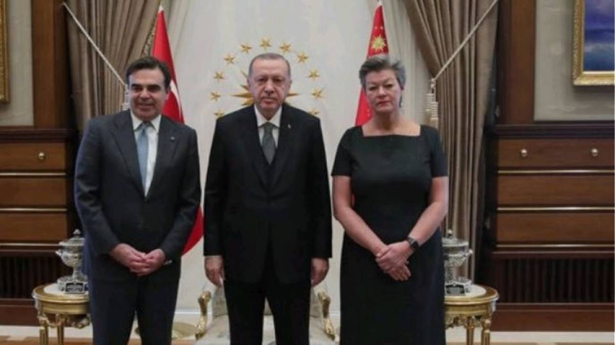 Προσφυγικό: Σχοινάς-Ερντογάν ανανέωσαν τη δέσμευσή τους στη συμφωνία του 2016