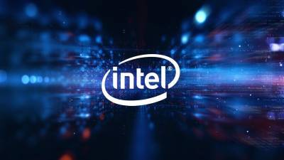 Η Intel εξετάζει τη διακοπή της παραγωγής τσιπ
