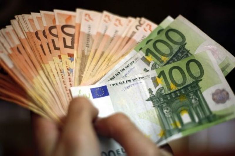 Tα μισά λεφτά της εγγυητικής ζητούν από το Δημόσιο επιχειρηματίες