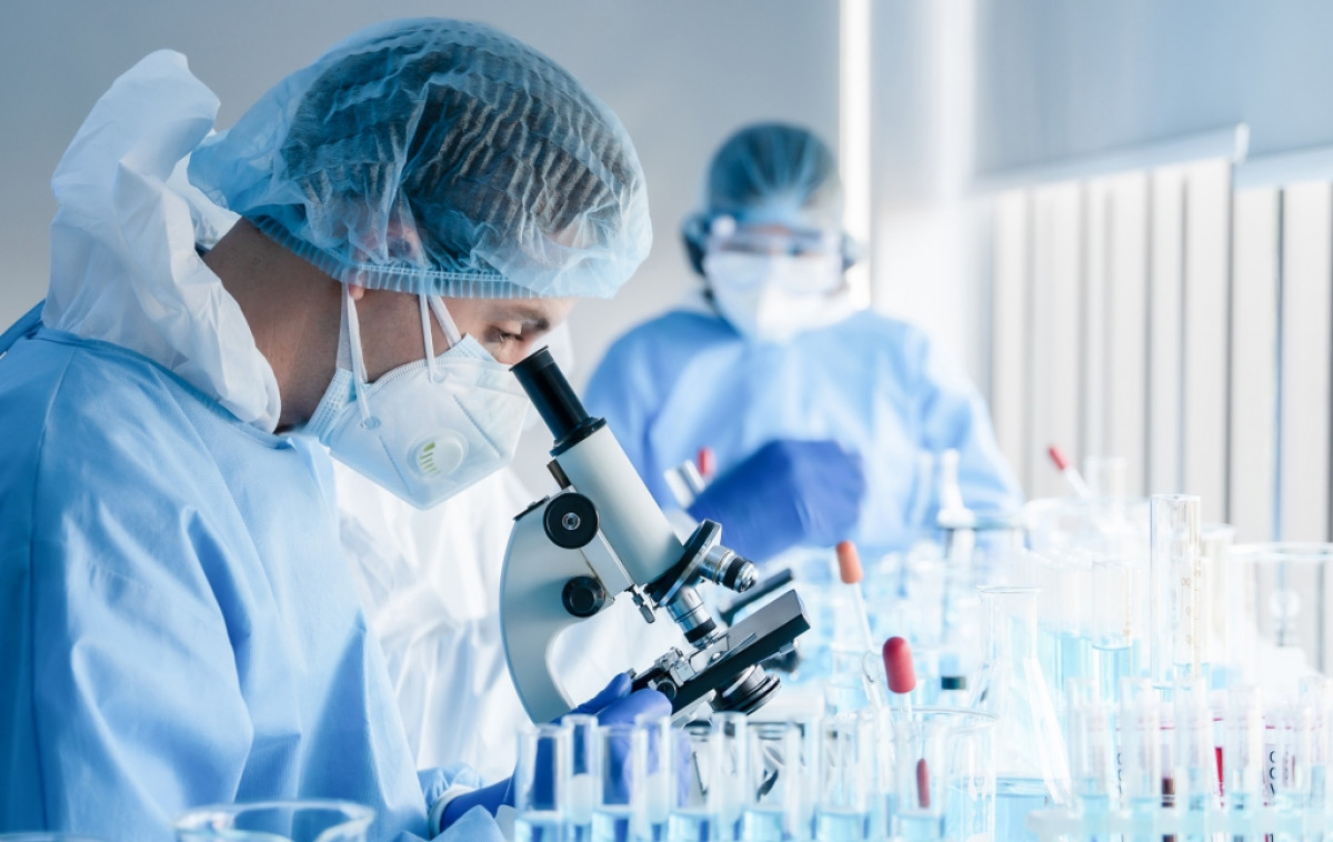 Ενίσχυση €83 εκατ. για επένδυση της Theracell Laboratories στην Κόρινθο