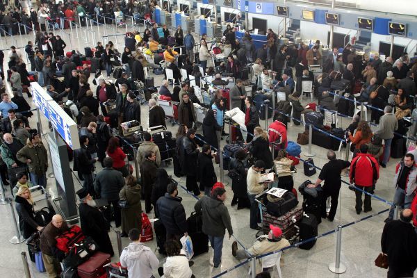 Πώς διαμορφώθηκε η κίνηση στα αεροδρόμια στο εννεάμηνο