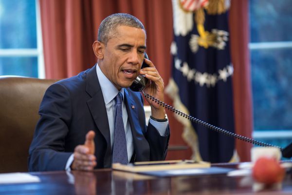 Το &quot;φορτισμένο&quot; τηλεφώνημα του Ομπάμα στην Μέρκελ