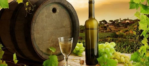 Έλληνες Οινοποιοί: Χαριστική βολή η αύξηση του ΦΠΑ