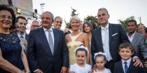 Τον δήμαρχο Γλυφάδας πάντρεψε ο Κώστας Καραμανλής