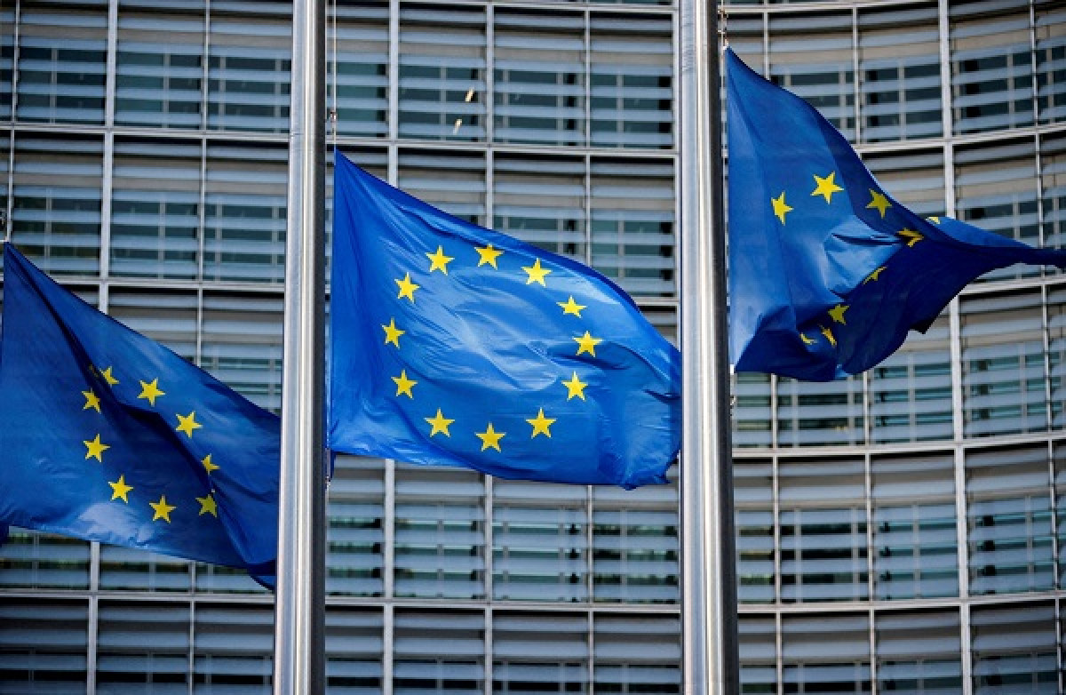 Κομισιόν: Έρευνα για κατάχρηση δεσπόζουσας θέσης της ΔΕΗ- Τι αναφέρει