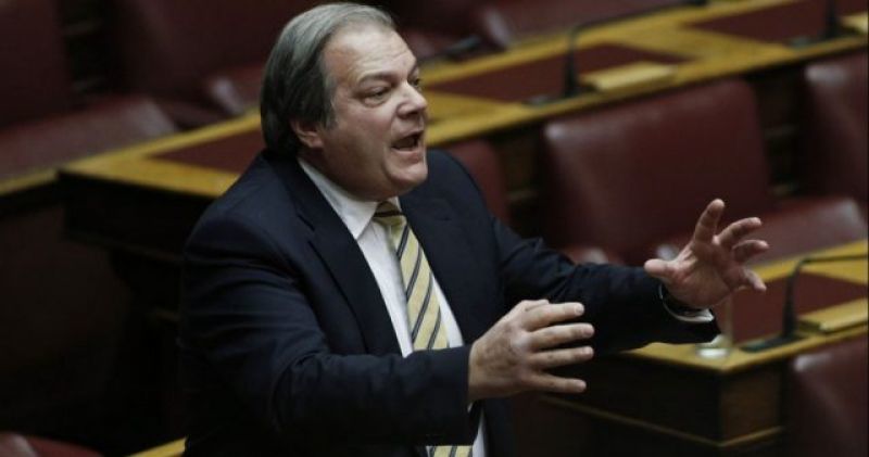 Κατσίκης: Τι ομοφυλοφιλία, τι... παιδοφιλία!