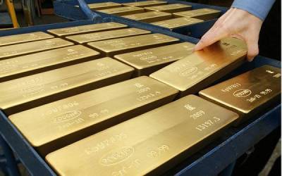 Η Ιταλία... επανέφερε στα 1200 δολάρια τον χρυσό