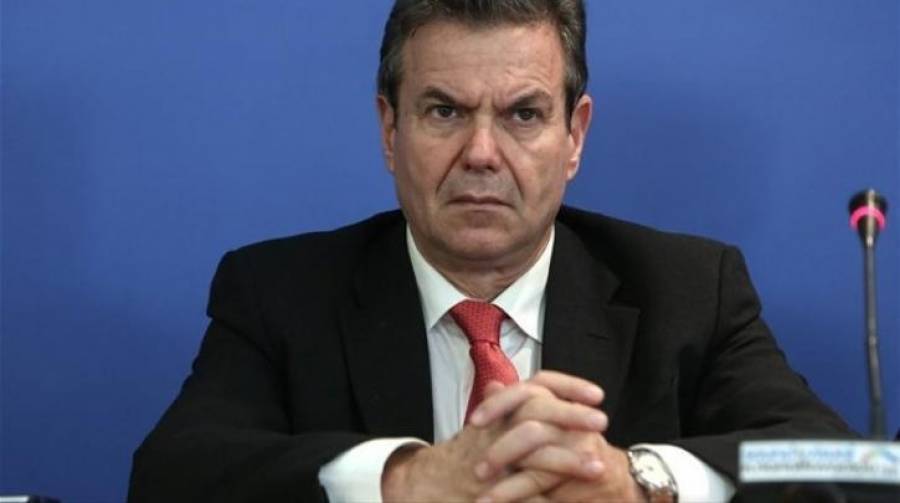 Πετρόπουλος:Μέση μείωση της κύριας οφειλής στο 61% στις 120 δόσεις
