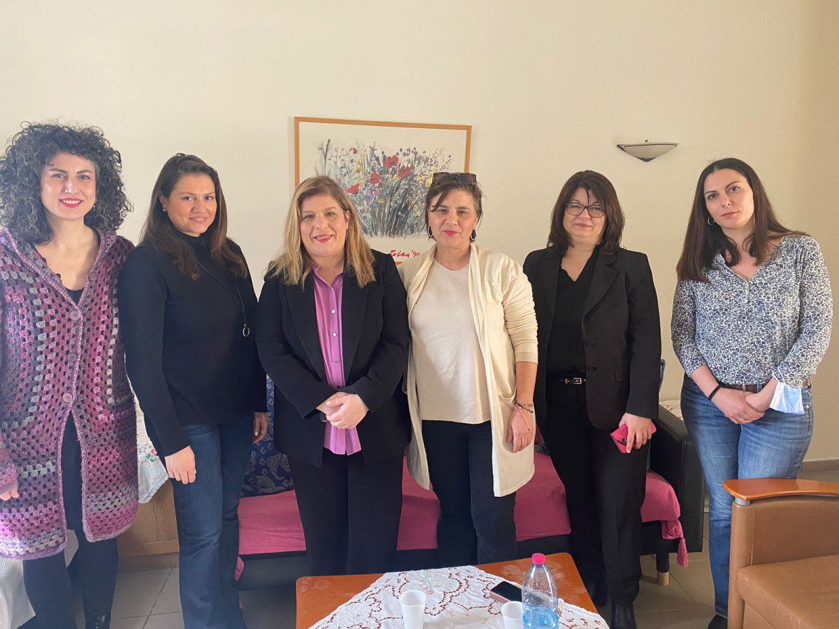 Συρεγγέλα: Στηρίζουμε τις κακοποιημένες γυναίκες σε κάθε τους βήμα