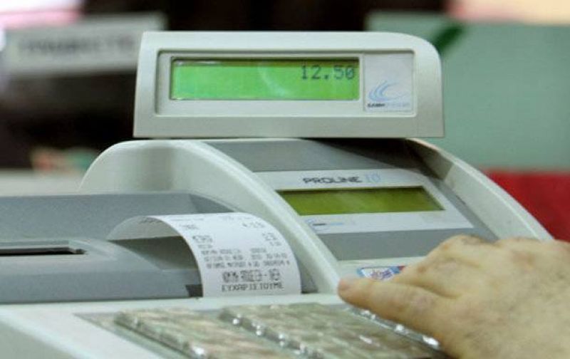Στα 500 ευρώ το πρόστιμο για όσους δεν κόβουν αποδείξεις