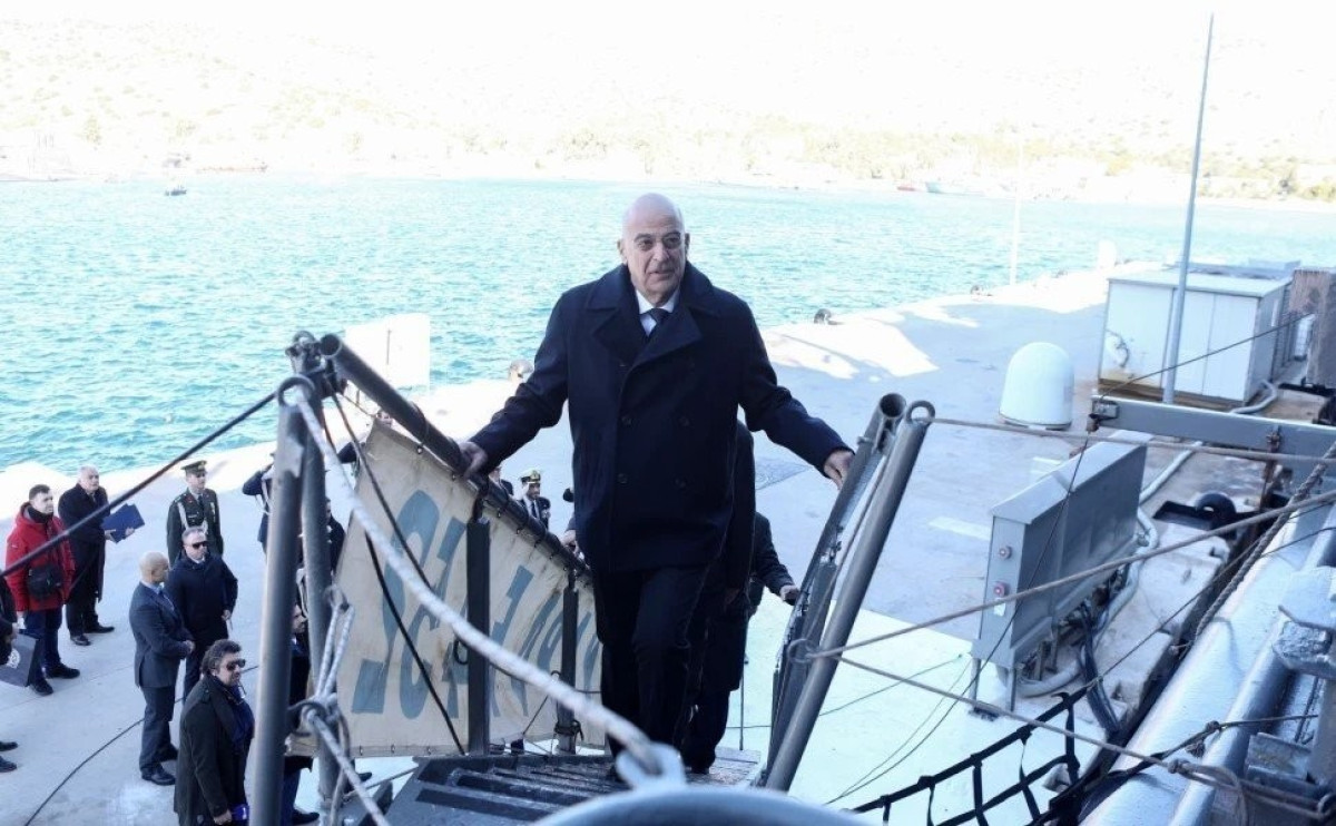 Στη φρεγάτα «ΥΔΡΑ» ο Δένδιας- Εν πλω στην Ερυθρά Θάλασσα