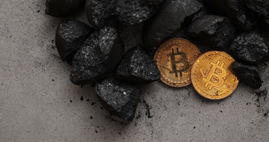 Οι Bitcoin miners εξακολουθούν να χρησιμοποιούν 62% ορυκτά καύσιμα