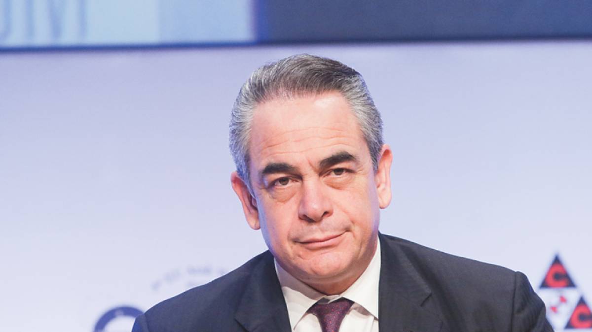 Το αντίο του πολιτικού κόσμου στον Κωνσταντίνο Μίχαλο