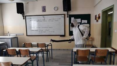Άνοιγμα σχολείων: ΣΥΡΙΖΑ-ΚΙΝΑΛ θέτουν την κυβέρνηση προ των ευθυνών της