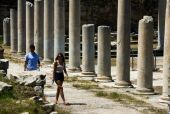 Αύξηση στο πλεόνασμα του ταξιδιωτικού ισοζυγίου