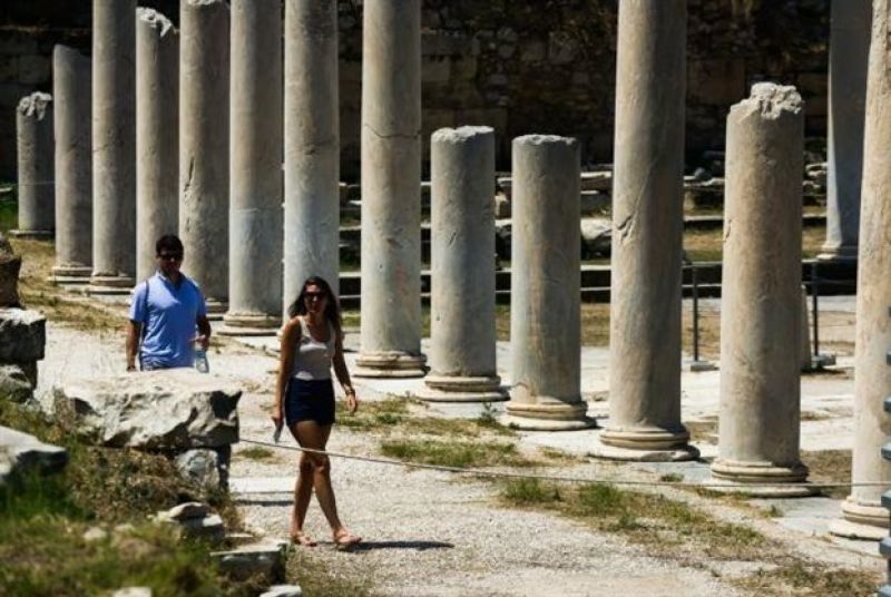 Αύξηση στο πλεόνασμα του ταξιδιωτικού ισοζυγίου