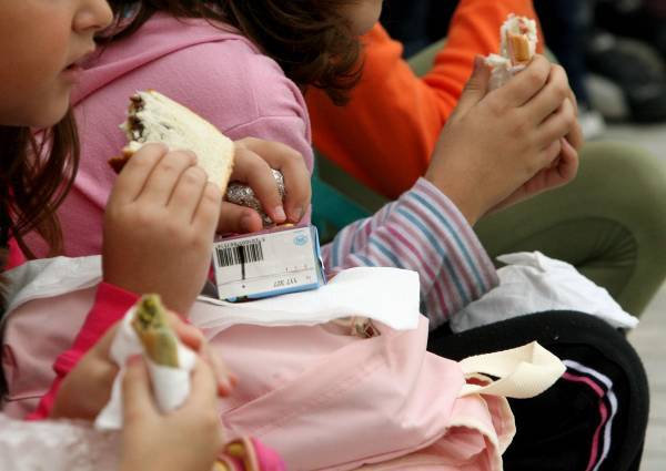 Ένταξη 60 νέων σχολικών μονάδων στο πρόγραμμα γευμάτων