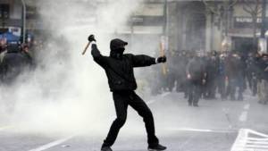 «Συλλάβετε τους συνήθεις υπόπτους», αλλά σε λίγο καιρό πάλι τα ίδια θα έχουμε