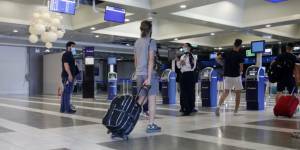 Notam:Με αρνητικό τεστ έως 12/10 η είσοδος ταξιδιωτών από Τσεχία