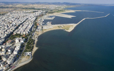 Η Ελλάδα αναζητά πλειοδότες για το στρατηγικό λιμάνι της Αλεξανδρούπολης