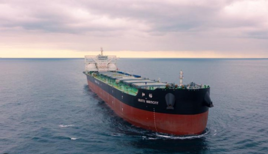 Παραδόθηκε το γιγαντιαίο bulker «Ubuntu Harmony» που κινείται με LNG