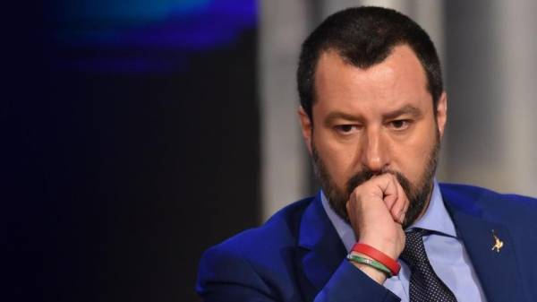 Ιταλία: Δικαστική έρευνα διατάχθηκε κατά του Σαλβίνι