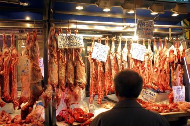 Έρχονται εντατικοί έλεγχοι στην αγορά κρέατος ενόψει Πάσχα