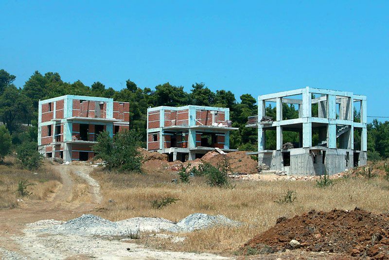 Ν/Σ για οικοδομικούς συνεταιρισμούς: Με ανταλλαγή γης, ιδιωτική πολεοδόμηση και με «γενναία» εισφορά αναζητούνται … έσοδα