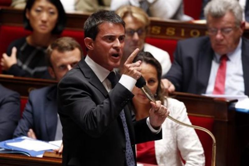 Γαλλία: Ψήφο εμπιστοσύνης έλαβε η κυβέρνηση Βαλς
