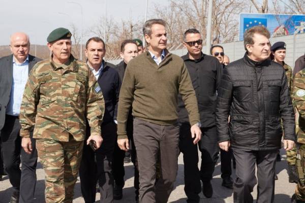 Δημοσκόπηση: Στήριξη στην κυβέρνηση για τους χειρισμούς σε Τουρκία- κορονοϊό