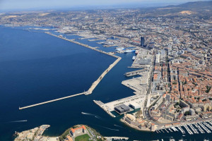 Μασσαλία: Στα χέρια των γαλλικών αρχών τάνκερ του ρωσικού «σκιώδους στόλου»