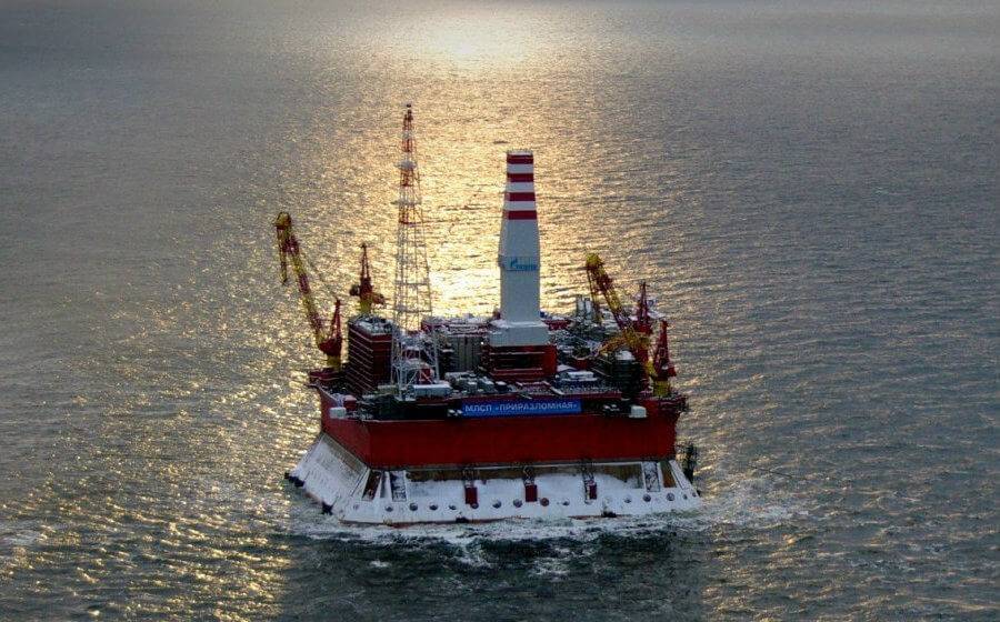 Στο «κόκκινο» το πετρέλαιο με το βλέμμα στον ΟΠΕΚ+