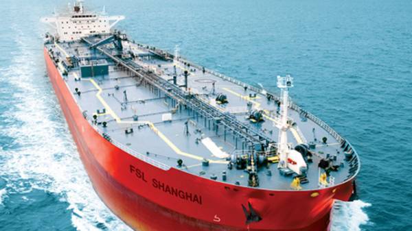 Η FSL Trust αγοράζει δεξαμενόπλοιο και έχει «έτοιμο» ναυλωτή