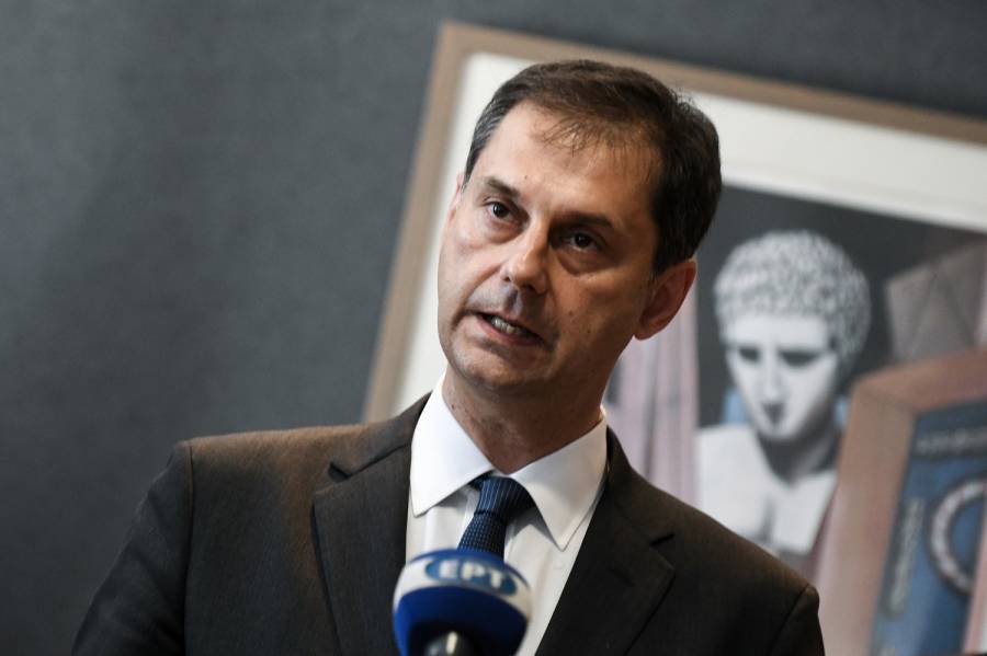 Θεοχάρης: Δεν κατανοώ την απόφαση της Κύπρου-Πρόγραμμα για ταξιδιωτικά γραφεία
