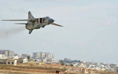 Κατάρριψη συριακού πολεμικού αεροσκάφους από τζιχαντιστές - Όμηρος ένας πιλότος