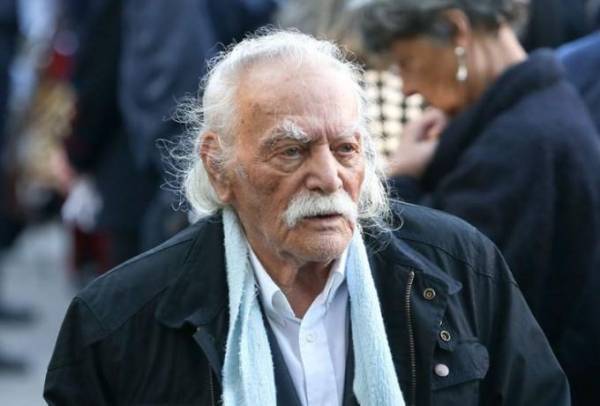 Στο νοσοκομείο ξανά ο Μανώλης Γλέζος
