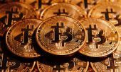 Στα υψηλότερα επίπεδα τριετίας το bitcoin