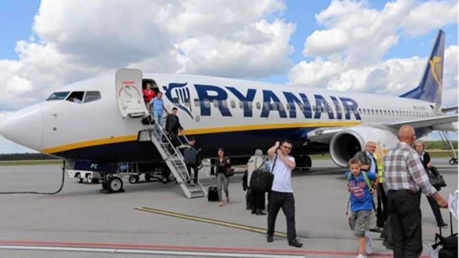 Με μόλις δύο πτήσεις εσωτερικού συνεχίζει στην Ελλάδα η Ryanair