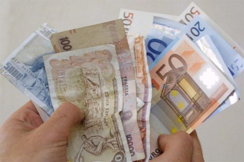 Σήμερα υπογράφουν οι τραπεζίτες για να πάρουν τα 18 δισ. ευρώ