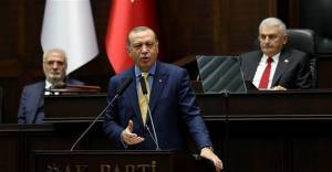 Ο Ερντογάν επιμένει: Κάποιος πρέπει να εξετάσει τον Μακρόν