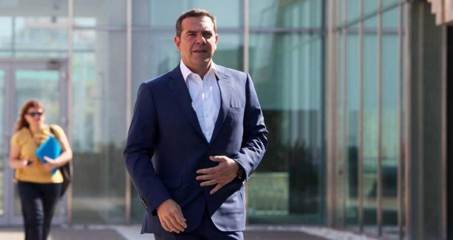Το 'ριξε στο χορό ο Τσίπρας