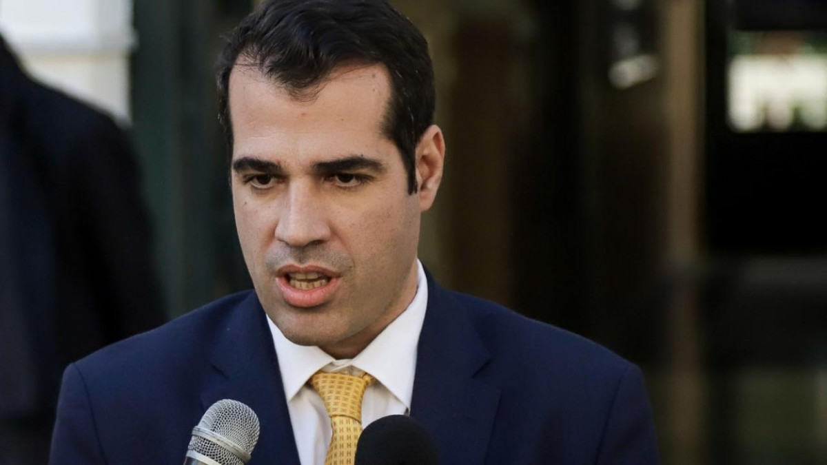 Πλεύρης-Ωρωπός: Δεν έχουν σχέση με το ΕΚΑΒ οι εργαζόμενοι