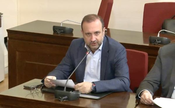 ΟΕΕ: Nα μετατεθούν οι προθεσμίες για ηλεκτρονική τιμολόγηση και ψηφιακό δελτίο αποστολής