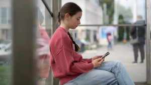 EU Kids: «Μπλόκο» στα social media για παιδιά - Στα 15 το όριο για ανεξάρτητη χρήση