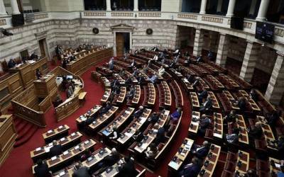Υπερψηφίστηκε η σύμβαση Ελλάδας-Σιγκαπούρης για την αποφυγή της διπλής φορολογίας