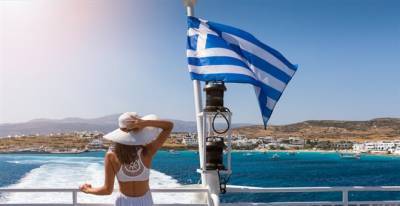 «Απογειώνεται» ο τουρισμός στην Ελλάδα-Πλησιάζει τα επίπεδα του 2019