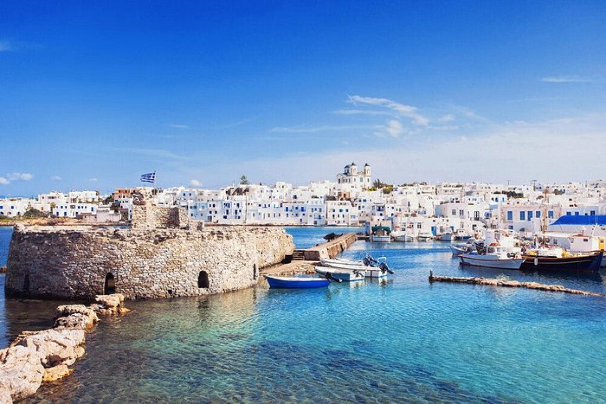 Η Πάρος στη βρετανική αγορά ως προορισμός βιώσιμου τουρισμού