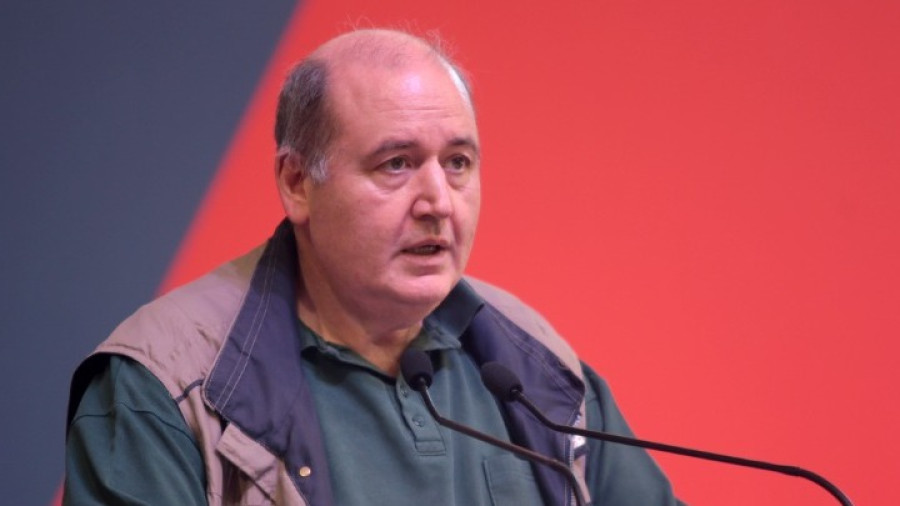 Φίλης εναντίον Κασσελάκη για τη διαγραφή Τζουμάκα